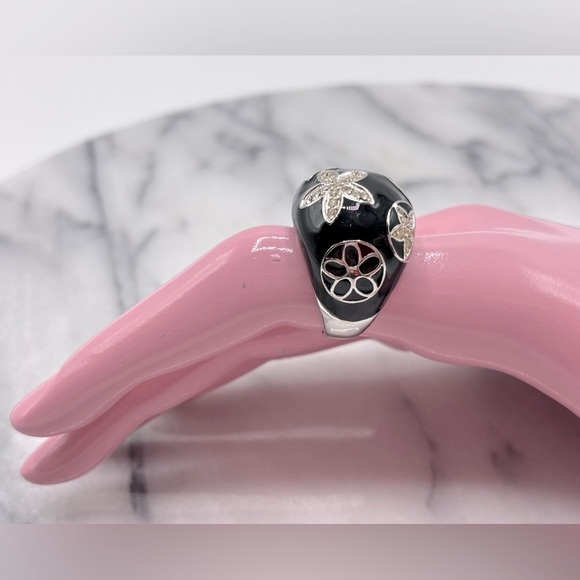 Chunky Black Enamel & Silver Tone Crystal Ring with Design - Picture 5 of 12